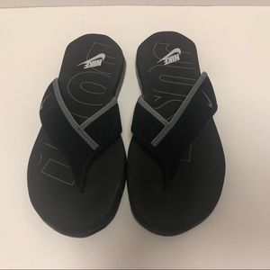 Nike | Shoes | Nike Celso Thong Plus 